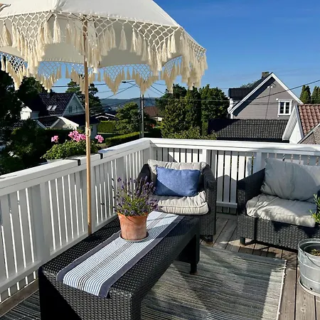 Lenes Hus * Halden