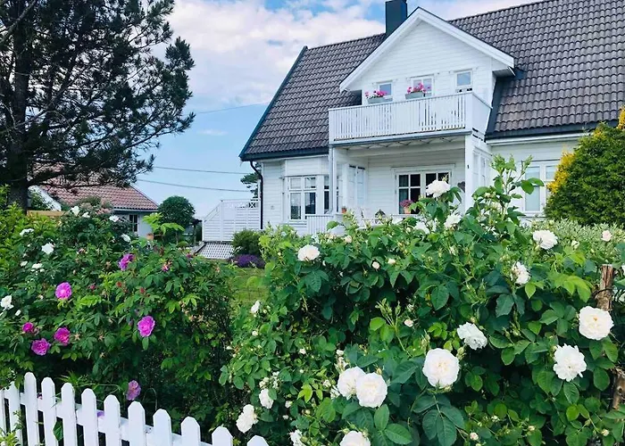 Villa Lenes Hus