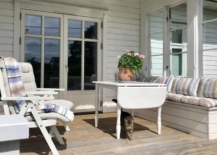 Lenes Hus Villa *