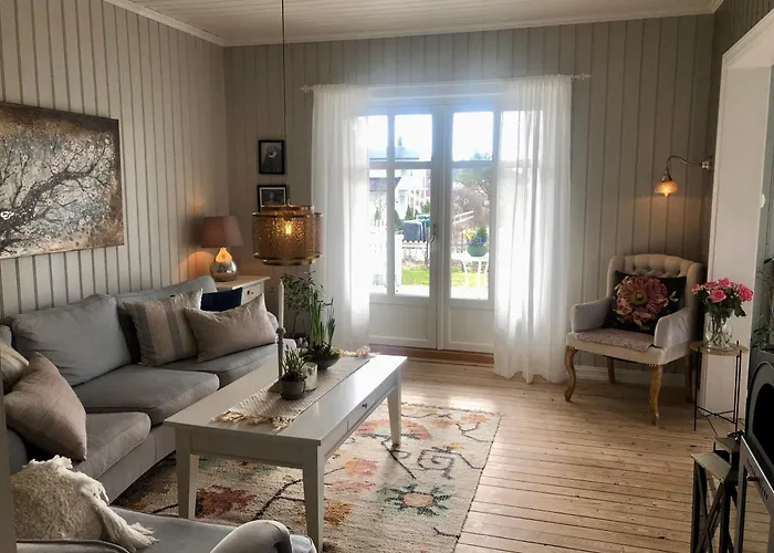 Lenes Hus Halden